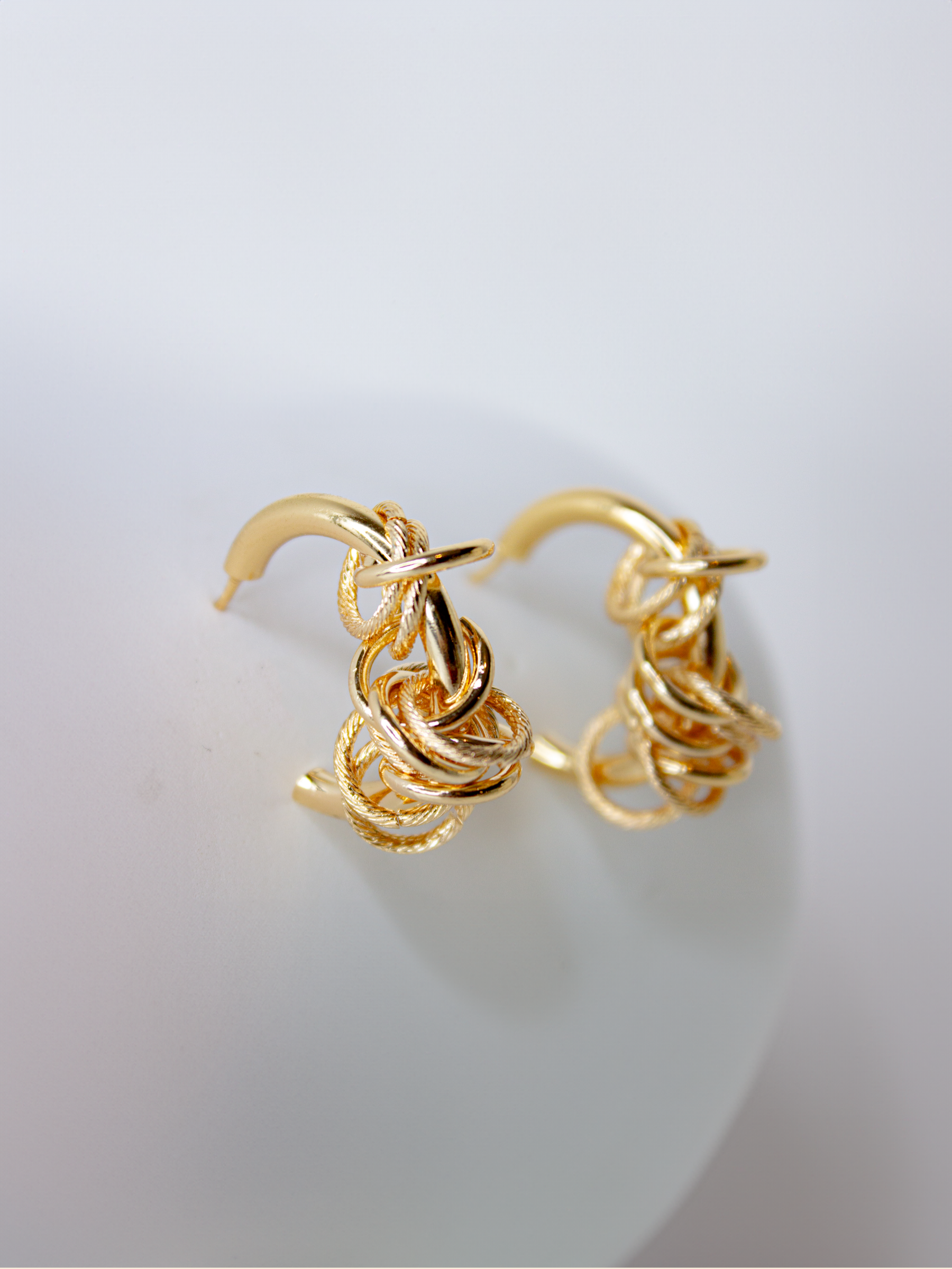 Brinco Folheado - Mil correntes | Ouro 18k