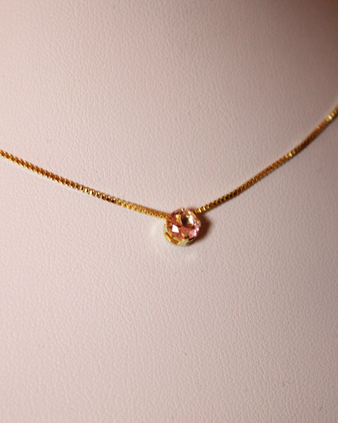 Conjunto Brinco & Colar Folheado - Ponto de Luz Rosa | Ouro 18k