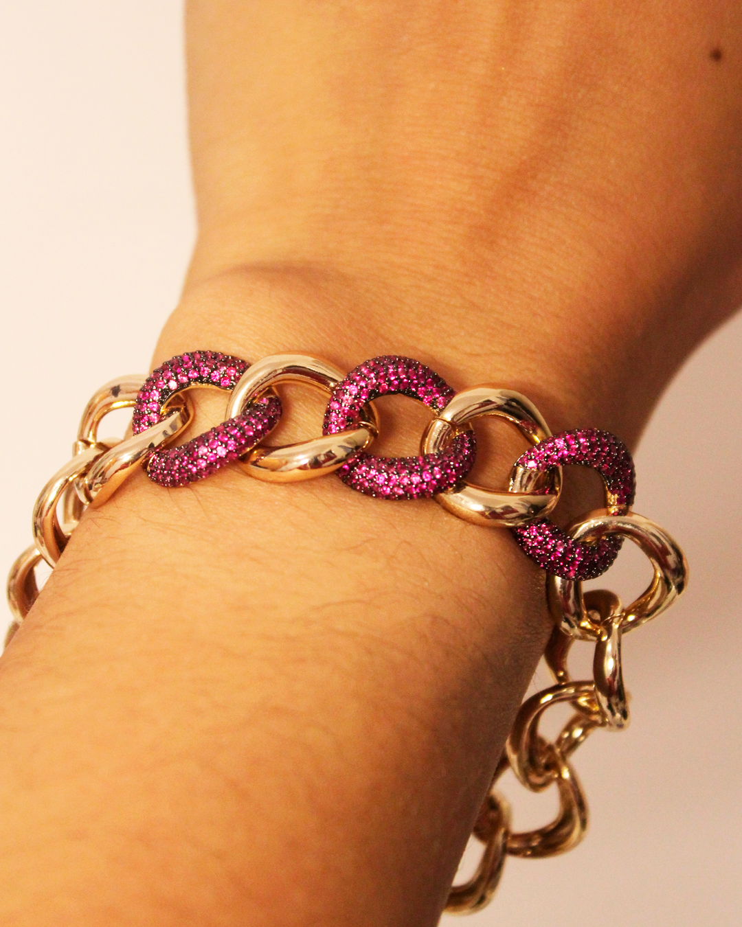 Pulseira Elos Blueberry | Ouro 18k e Cravejada